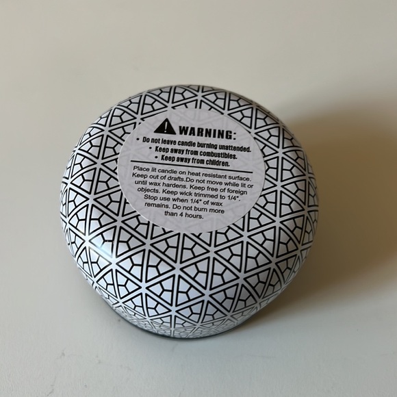 Canyon Moon Vanilla Orchid Candle in Decorative Tin - Picture 3 of 3